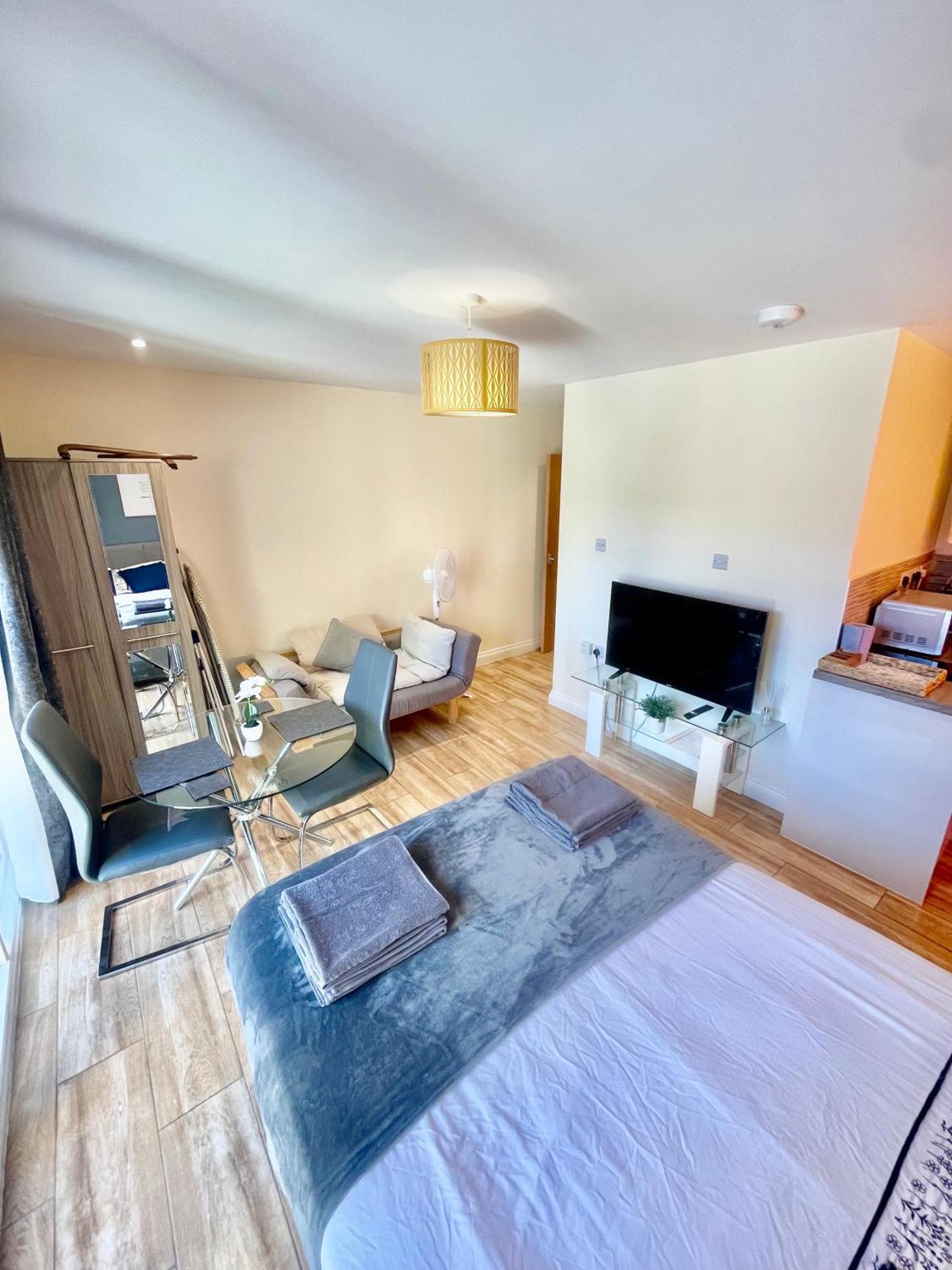Cambridge City Centre Immaculate Studio Sleeps 2 - Central Location Paradise Street エクステリア 写真