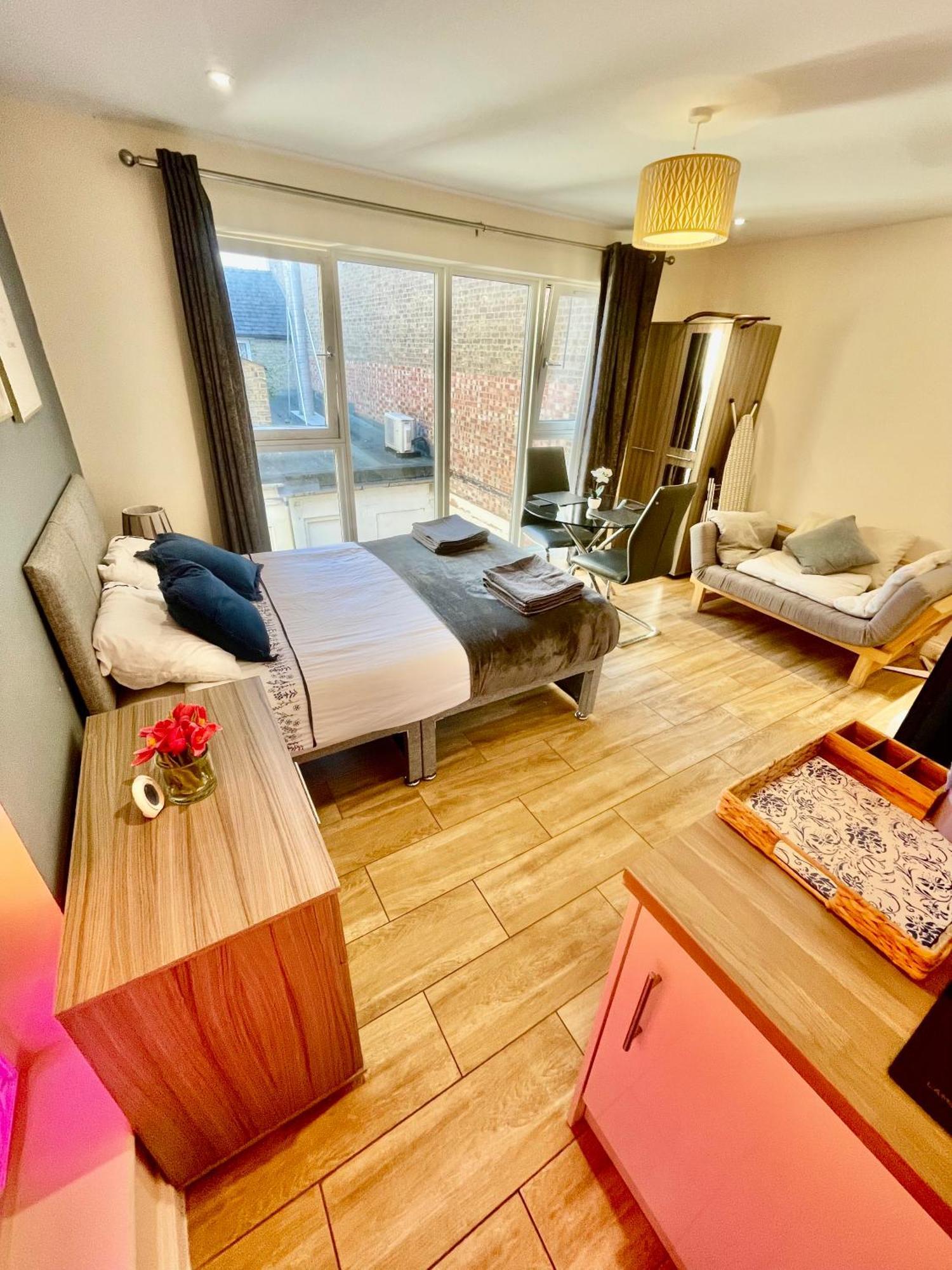 Cambridge City Centre Immaculate Studio Sleeps 2 - Central Location Paradise Street エクステリア 写真